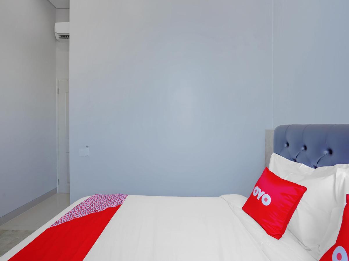 Super Oyo Capital O 90336 Olive Guest House Сурабая Екстер'єр фото